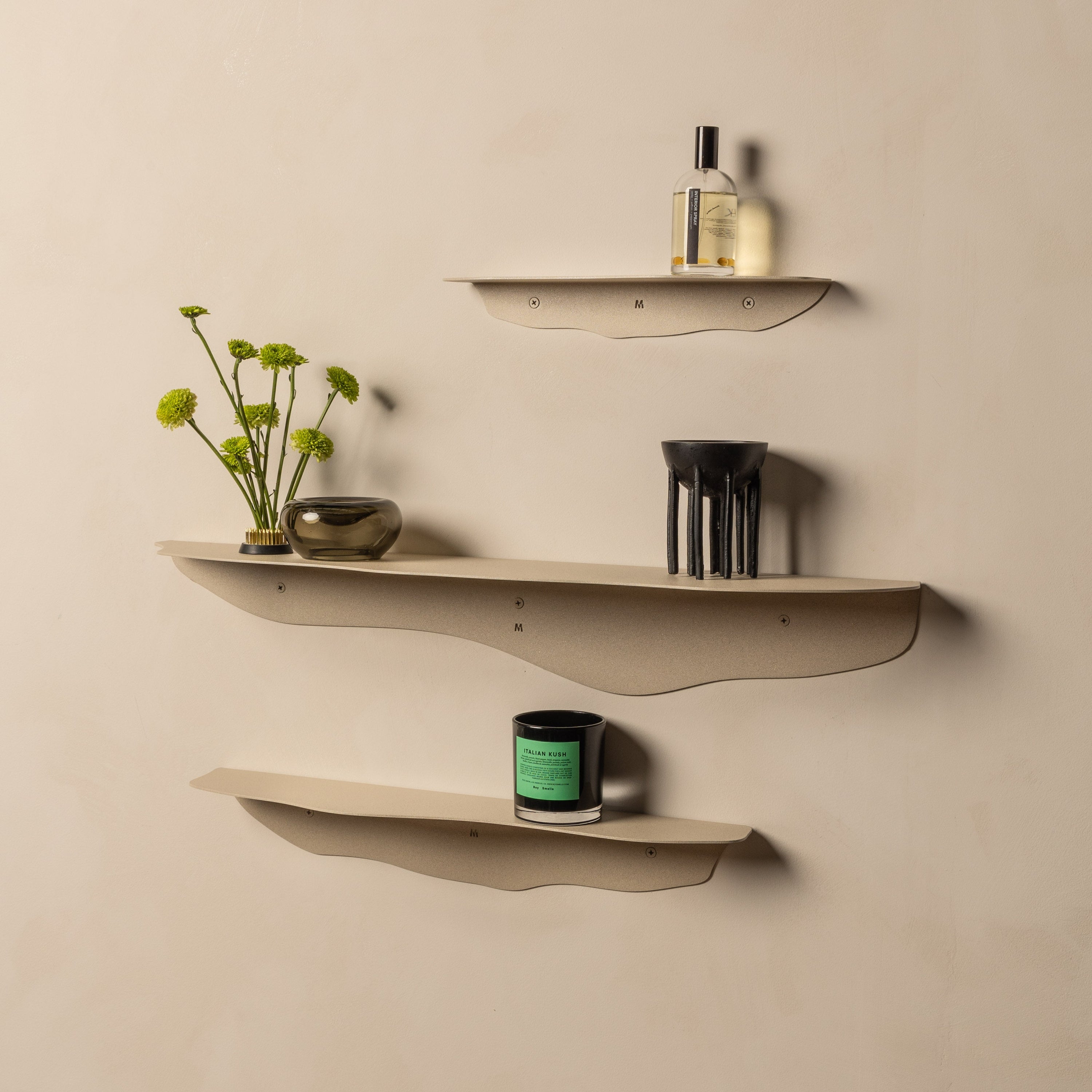 FOLD Wavy Shelf 750