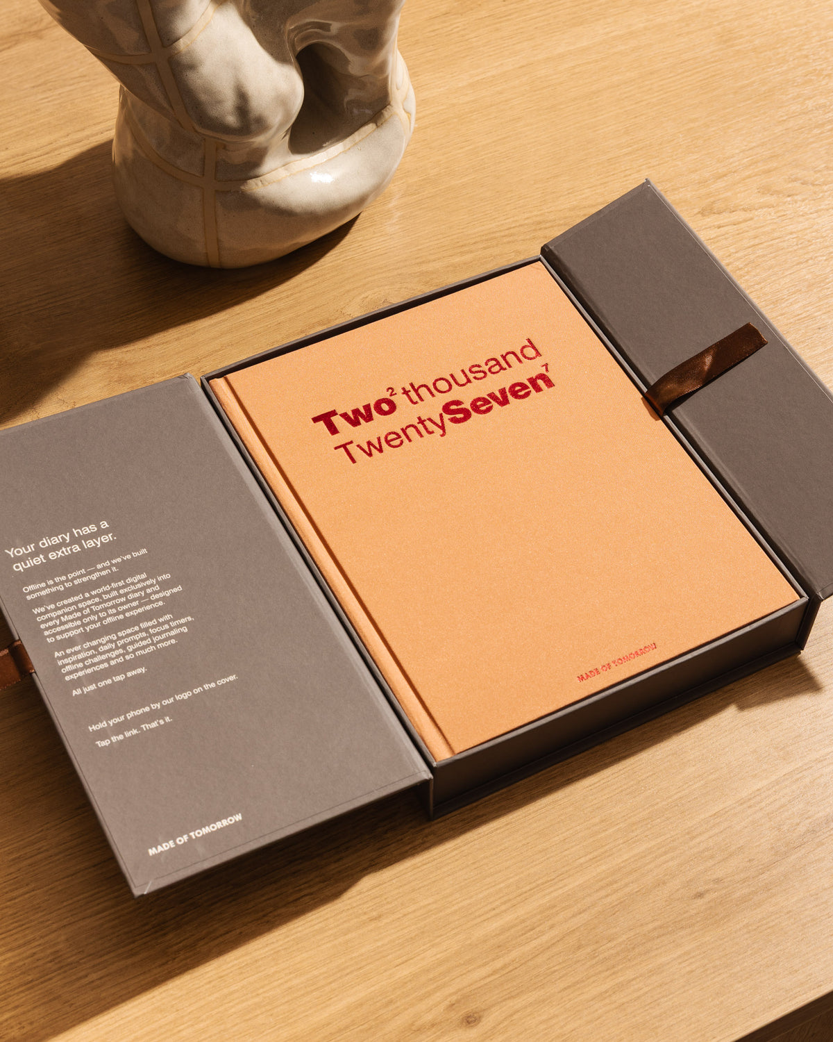 2027 Grand Daily Diary - Classic