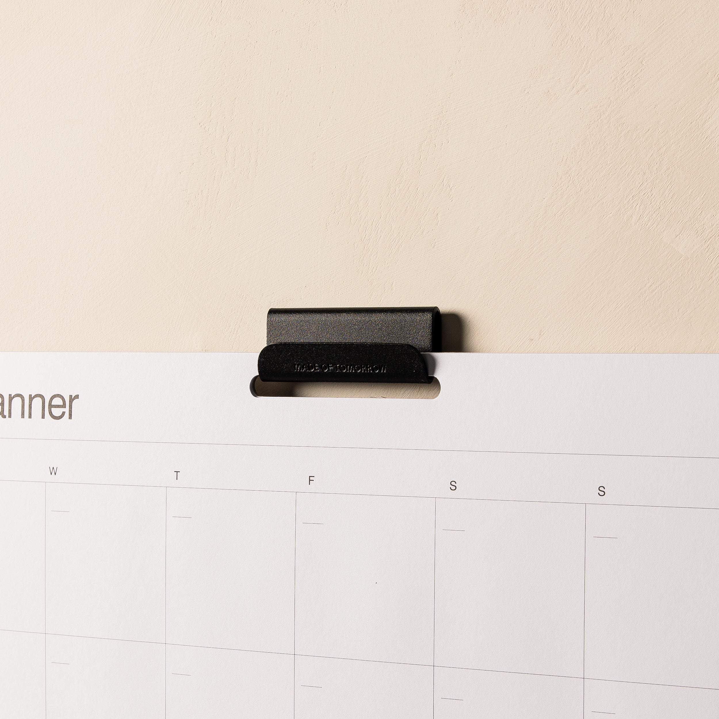 FOLD Display Hook