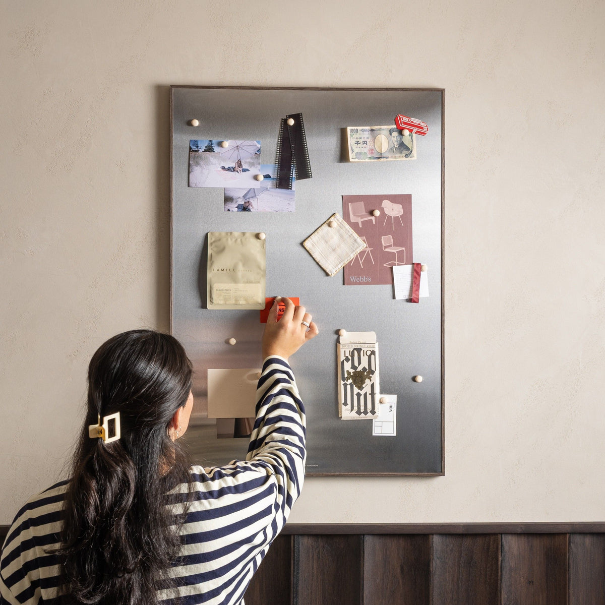 Muse Magnetic Board A1 — Walnut Frame - Oat Linen