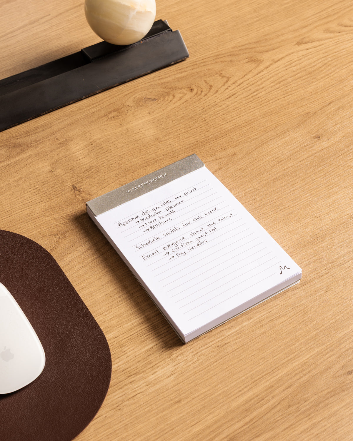 pad=lined;holder=aluminium