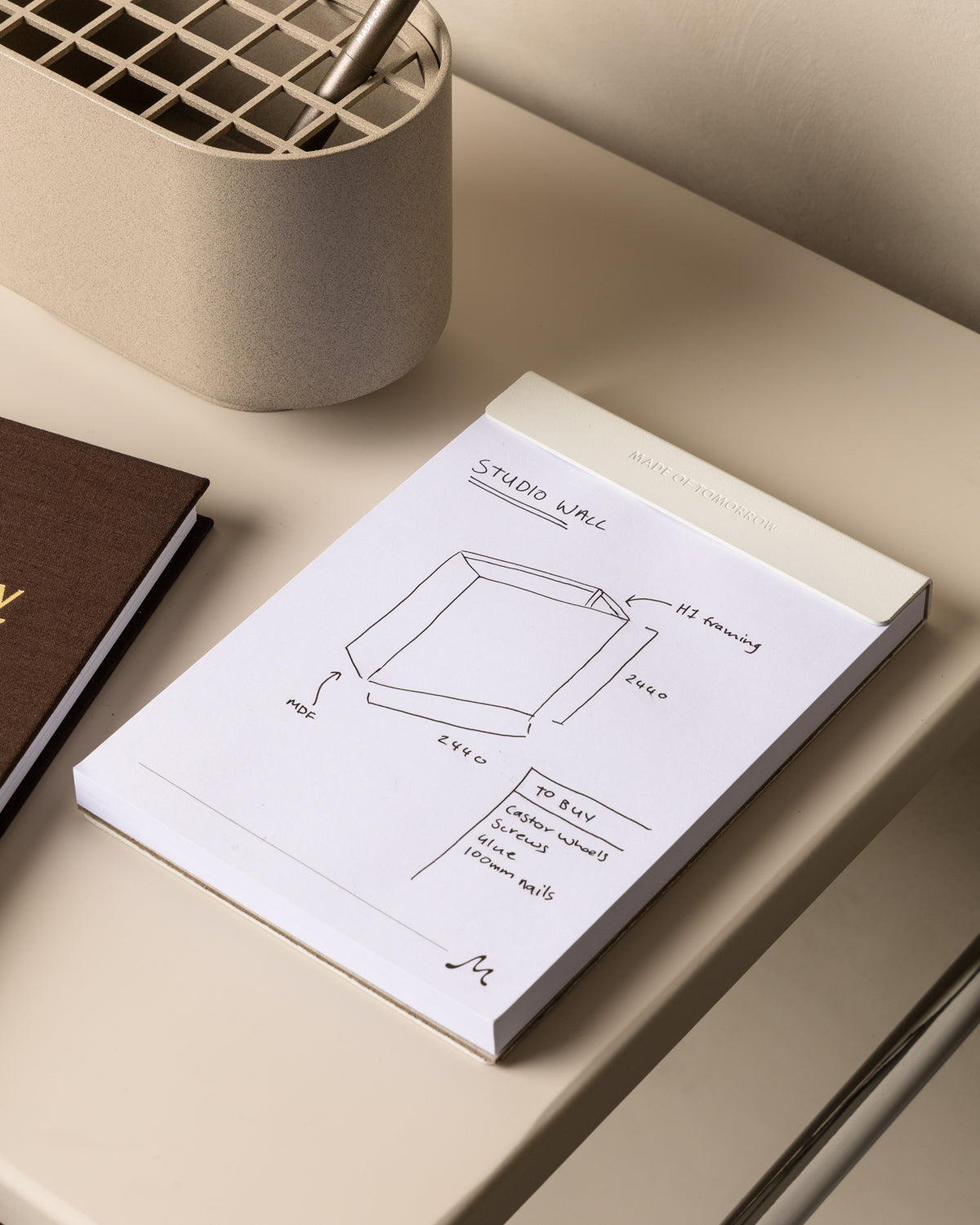 pad=blank;holder=white