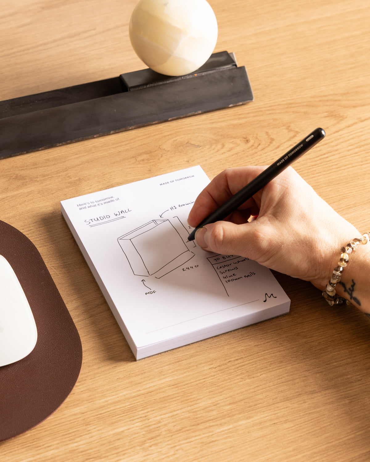 pad=blank;holder=none