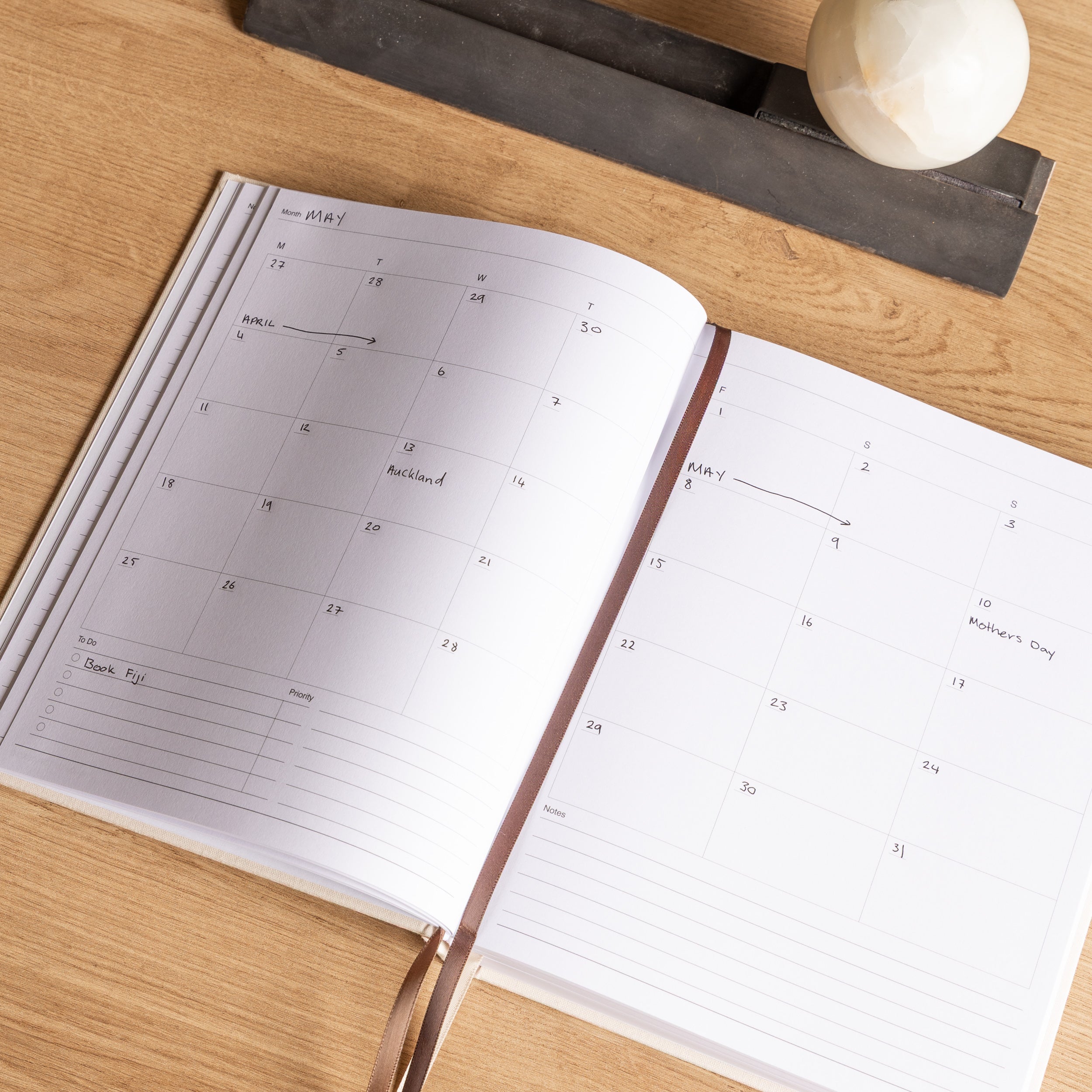 Twelve Monthly Planner - Grand Daily