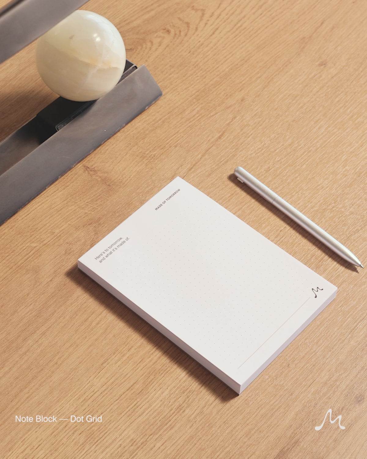 pad=dot-grid;holder=none