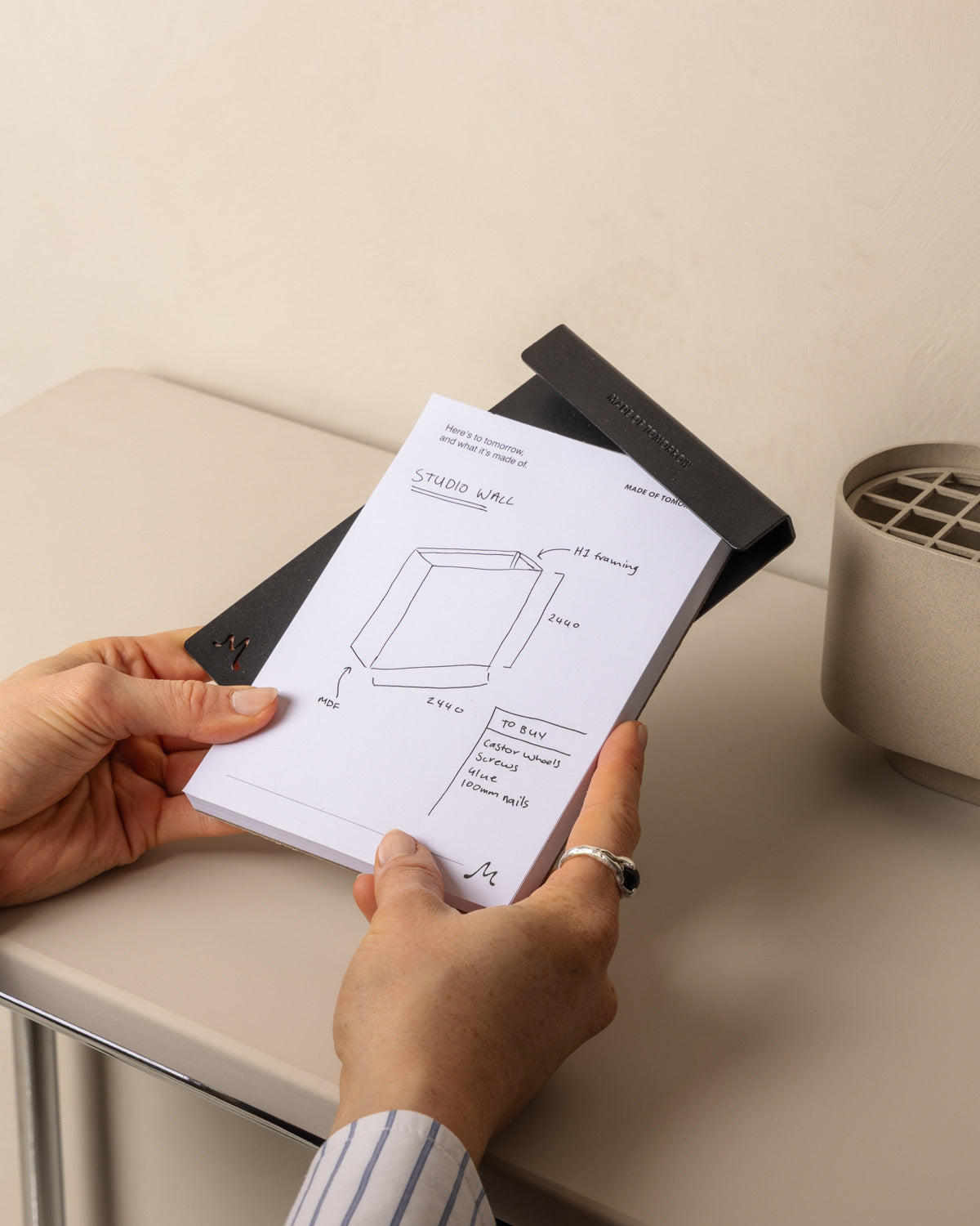 Blank Note Block Pad with black FOLD holder [pad=blank;holder=black]